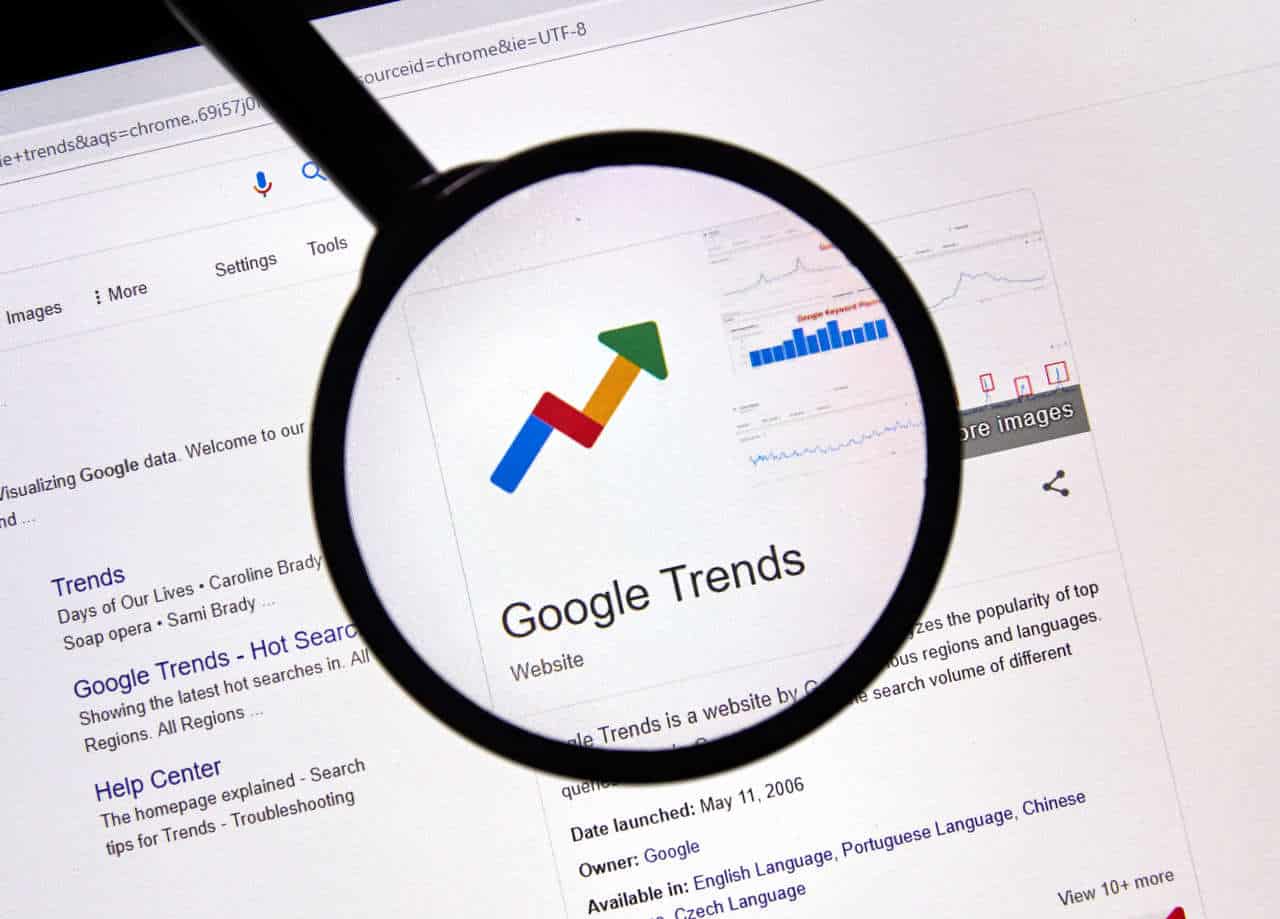 Czym jest Google Trends i jak z niego korzystać?